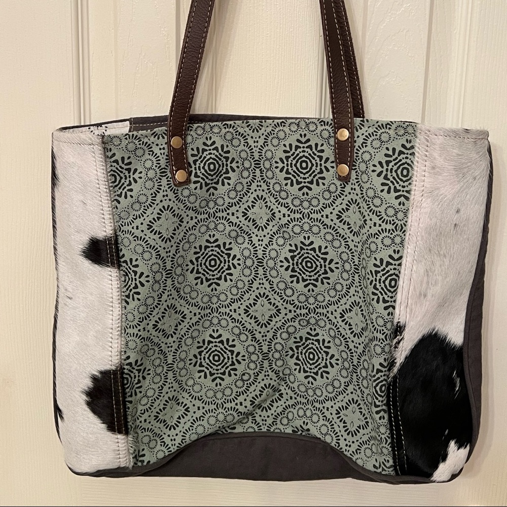 Myra bag
